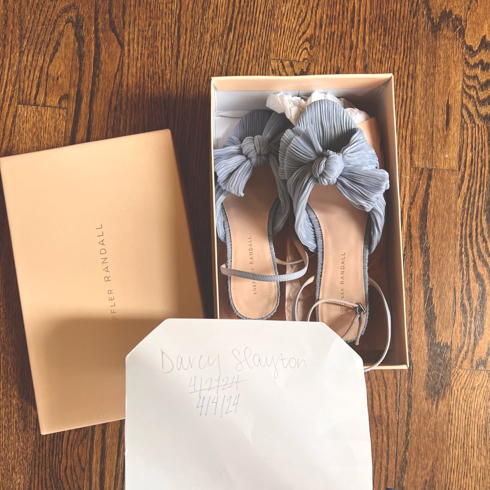Loeffler Randall Dahlia Bow Heel in Blue, 7.5 (also fits 7). Only worn once!